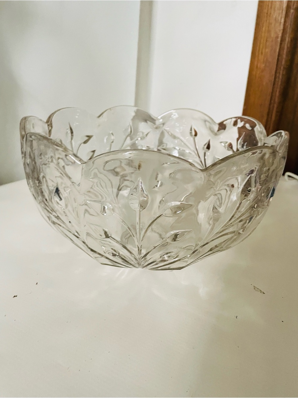 Heavy Clear Crystal Glass Floral Vine Centerpiece Bowl Vintage